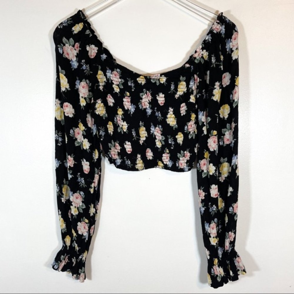 Hollister Women's Black Balloon-Sleeve Smoked Crop Top Floral Tunic Bohemian